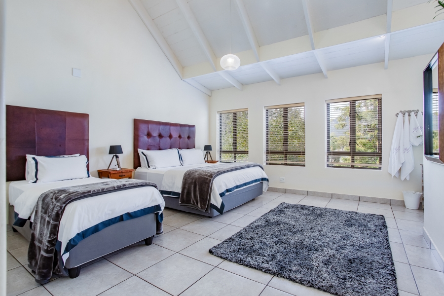 2 Bedroom Property for Sale in Franschhoek Western Cape